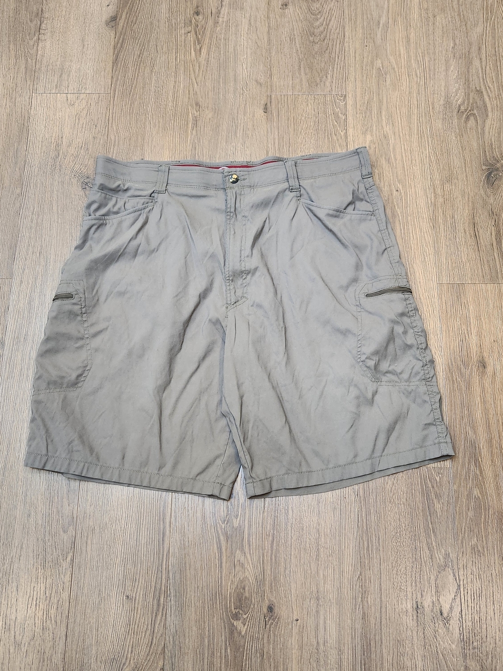 Wrangler Outdoor Gray Men's Size 42 Nylon Cargo Utility Shorts